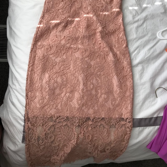 Bardot Rose Lace Pencil Dress - Picture 5 of 9